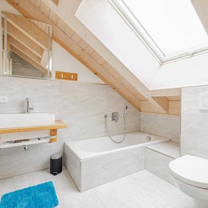 Badezimmer Dachgeschoss